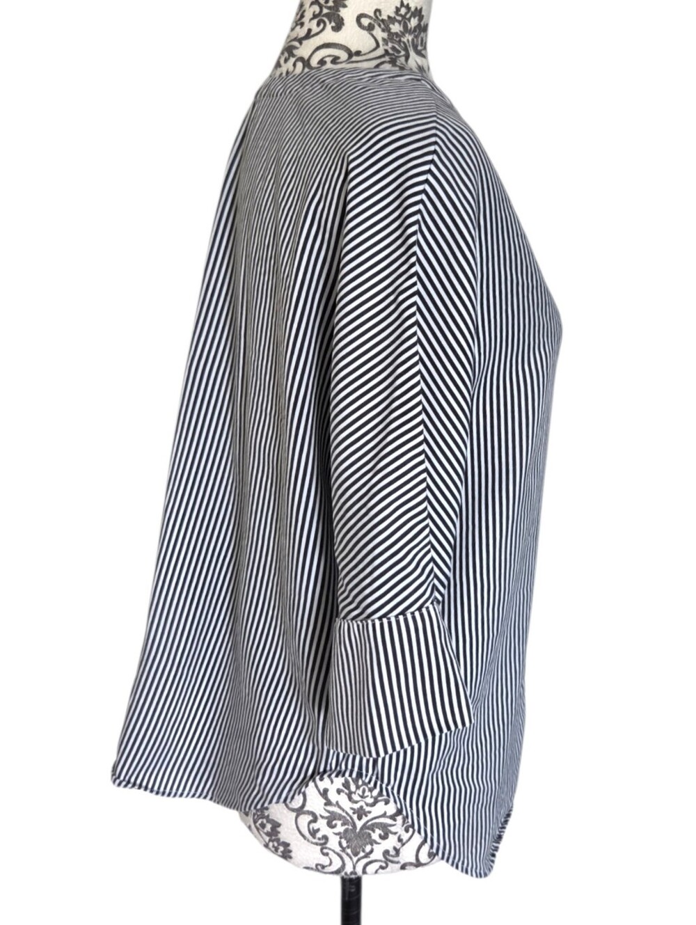 Vetta Capsule The Boyfriend Shirt Tencel Stripes Womens Small Minimalist - Picture 7 of 11
